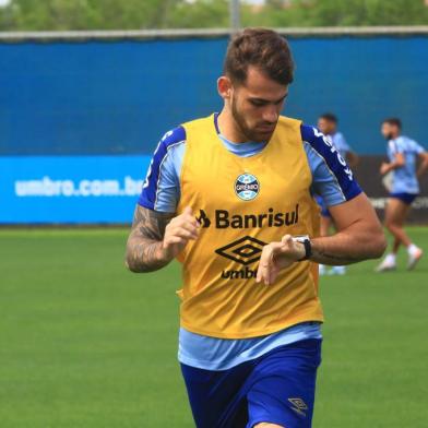  PORTO ALEGRE, RS, BRASIL, 28/10/2019- Treino do Grêmio que ocorreu na arena na manhã desta Segunda Feira. Felipe Vizeu.(FOTOGRAFO: TADEU VILANI / AGENCIA RBS)