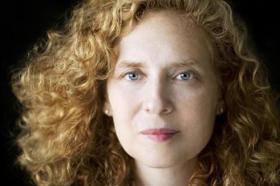 A compositora norte-americana Julia Wolfe em 2009.