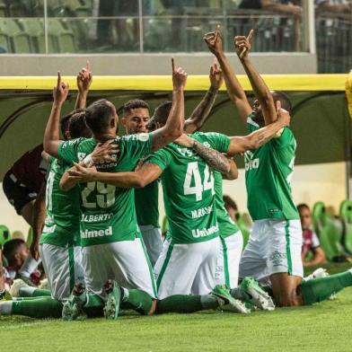 BELO HORIZONTE, MG, 30.10.2019 Â– ATLÃTICO-MG-CHAPECOENSE: Partida entre AtlÃ©tico-MG e Chapecoense, vÃ¡lida pela 29Âª rodada do Campeonato Brasileiro sÃ©rie A 2019, no EstÃ¡dio IndependÃªncia, em Belo Horizonte, na noite desta quarta-feira (30). (Foto: FÃ¡bio Barros/AgÃªncia F8/Folhapress)