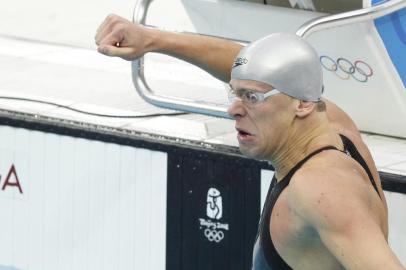 César Cielo, nadador brasileiro e medalhista.JOGOS OLIMPICOS - PEQUIM 2008CHINA-PEQUIM 16 de agosto de 2008 - National Aquatics Center - cubo d'aguaO Brasileiro Cesar Cielo conquistou a primeira medalha de ouro da historia da Natacao Brasileira na prova 50 metros livre.Foto: Satiro Sodre - Divulgacao CBDA Fonte: Divulgação CBDA Fotógrafo: Satiro Sodré