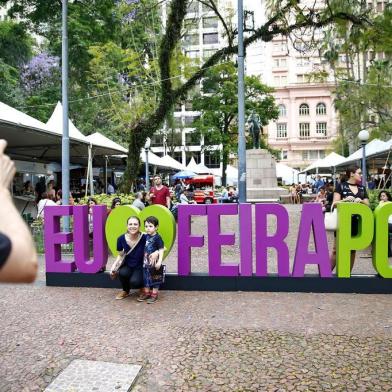  PORTO ALEGRE, RS, BRASIL, 02-11-2019: Feira do Livro de Porto Alegre durante o sábado, em seu segundo dia de funcionamento (FOTO FÉLIX ZUCCO/AGÊNCIA RBS, Editoria Segundo Caderno).