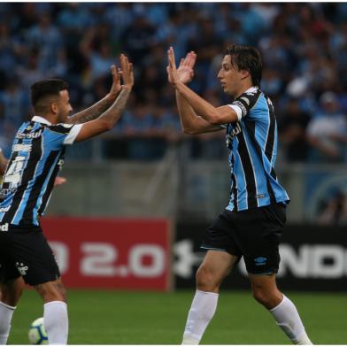 Pedro Geromel comemora o gol do Grêmio no Gre-Nal 422