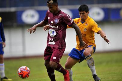  CAXIAS DO SUL, RS, BRASIL, 03/11/2019. SER Caxias x Pelotas, jogo de ida pela semifinal da Copa Seu Verardi no estádio centenário.(Lucas Amorelli/Agência RBS)