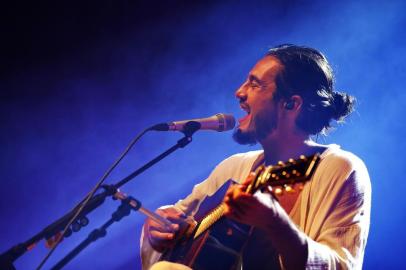  PORTO ALEGRE, RS, BRASIL, 03-11-2019: Tiago Iorc apresentou show do Acústico MTV no Auditório Araújo Vianna, em Porto Alegre (FOTO FÉLIX ZUCCO/AGÊNCIA RBS, Editoria Segundo Caderno).