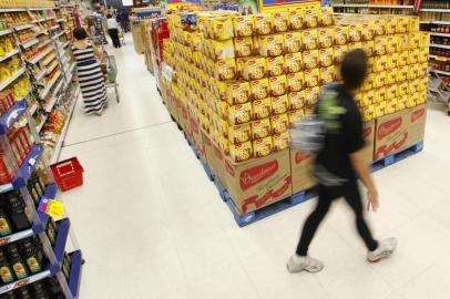  O Diário fez um levantamento em oito supermercados de Santa Maria para descobrir o valor de dez itens.