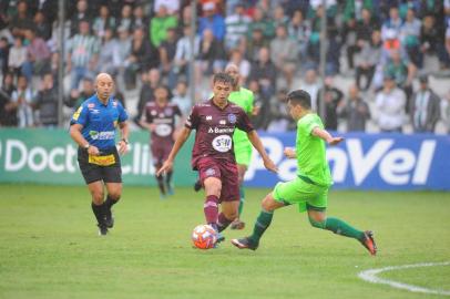  CAXIAS DO SUL, RS, BRASIL, 09/03/2019. Juventude x Caxias, clássico Ca-Ju número 283, válido pelo Campeonato Gaúcho (Gauchão 2019) realizado no estádio Alfredo Jaconi. (Porthus Junrio/Agência RBS)