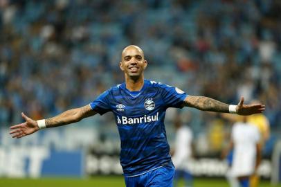  PORTO ALEGRE, RS, BRASIL - 07.11.2019 - Grêmio enfrenta o CSA na Arena, pela 31ª rodada do Campeonato Brasileiro. diego tardelli (Foto: Marco Favero/Agencia RBS)