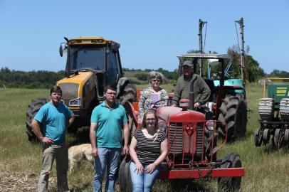  SÃO LOURENÇO DO SUL, 07/11/2019- Agricultura Familiar: familia Brose. (FOTOGRAFO: FERNANDO GOMES / AGENCIA RBS)