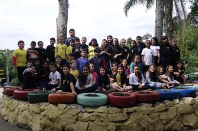  CAXIAS DO SUL, RS, BRASIL (28/10/2019)Os 54 alunos do 3º ano da Escola Municipal Dezenove de Abril desenvolvem desde o primeiro trimestre desse ano o projeto Não basta Ser, é preciso Pertencer, que busca desenvolver a empatia. (Antonio Valiente/Agência RBS)