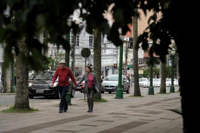  CAXIAS DO SUL, RS, BRASIL, 11/11/2019Tempo deve ser firme e seco nesta segunda-feira na Serra.(Lucas Amorelli/Agência RBS)