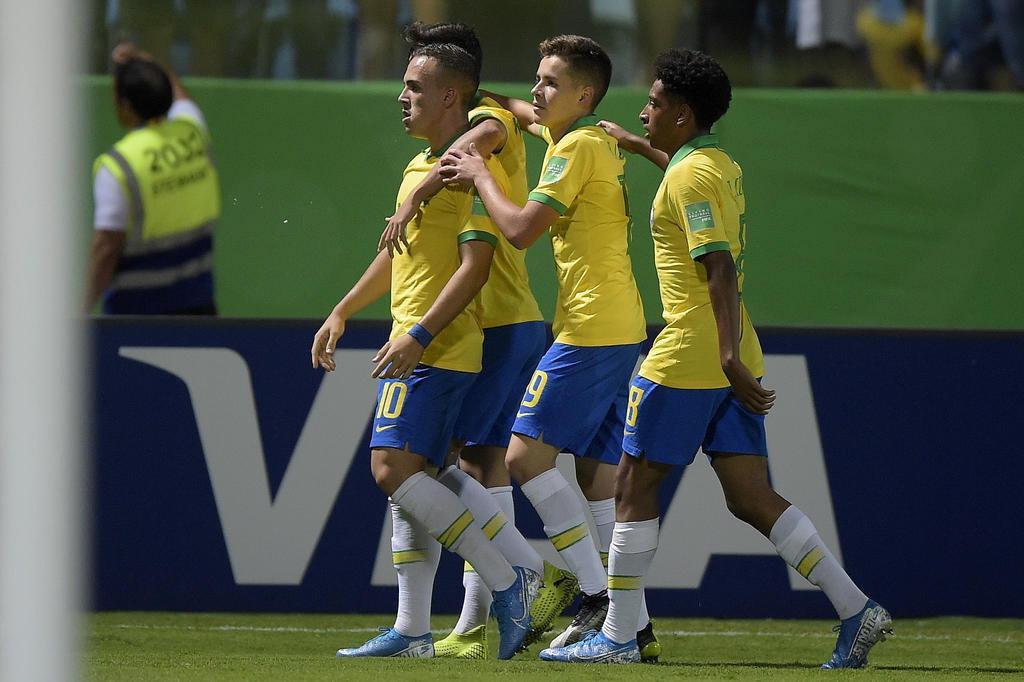 Agora é semifinal! Brasil vence Itália e avança na Copa do Mundo Sub-17