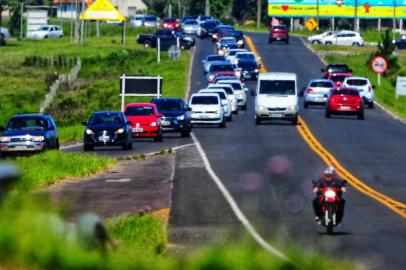  OSÓRIO,  RS, BRASIL, 06/01/2019 - Trânsito: Estrada do mar. (FOTOGRAFO: LAURO ALVES / AGENCIA RBS)