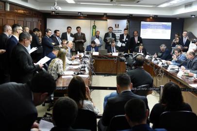 PORTO ALEGRE, RS, BRASIL - 19/11/2019: Reunião da Comissão de Constituição e Justiça da Assembleia Legislativa do RS. 