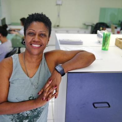  PORTO ALEGRE, RS, BRASIL, 08-11-2019: Onilia Araújo, contadora e proprietária de escritório de contabilidade, em pauta especial para o Dia da Consciência Negra, na Revista Donna (FOTO FÉLIX ZUCCO/AGÊNCIA RBS, Revista Donna).