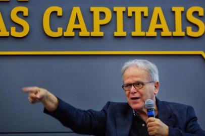 **EM BAIXA**CAXIAS DO SUL,  RS, BRASIL, 20/11/2019- Fórum Respostas Capitais com Marta Sfredo e Luiz Carlos Mendonça de Barros.(FOTOGRAFO: LAURO ALVES / AGENCIA RBS)