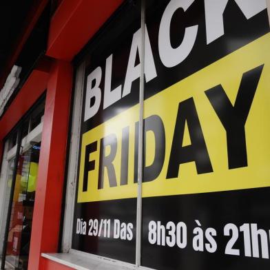  CAXIAS DO SUL, RS, BRASIL (13/11/2019)Gerente financeira da Hot Music, Greice Biegelmeyer fala sobre expectativas da loja para vendas da Black Friday. (Antonio Valiente/Agência RBS)