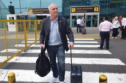  Presidente do Inter, Marcelo Medeiros, chega a Lima para a final da Libertadores: Vou torcer pelo futebol brasileiro