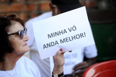  CAXIAS DO SUL, RS, BRASIL (24/11/2019)Projeto Vovôs Radicais levam idosos para avaliar skatistas na Rua Plácido de Castro. (Antonio Valiente/Agência RBS)