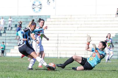 Brasil-Fa sofreu goleada de 8 a 0 para o Grêmio e acabou eliminado do Gauchão Feminino 2019. 