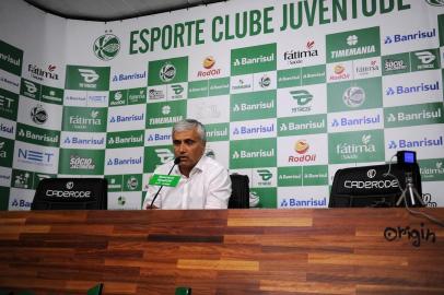  CAXIAS DO SUL, RS, BRASIL, 25/11/2019 - Walter Humberto Dal Zotto Junior, presidente do Esporte Clube Juventude, em coletiva de imprensa para falar da situação da equipe alviverde. (Marcelo Casagrande/Agência RBS)