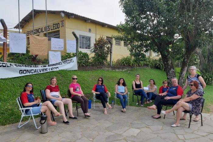 Escola Estadual de Ensino Médio Gonçalves Lêdo / Divulgação