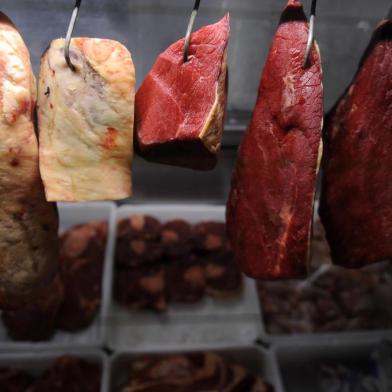  CAXIAS DO SUL, RS, BRASIL, 03/12/2019 - Aumento do preço da carne impacta comerciantes e consumidores. (Marcelo Casagrande/Agência RBS)