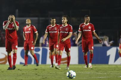 Partida entre SÃ£o Paulo e Inter pelo BrasileiroSÃO PAULO SP, 04.12.2019 ¿ SÃO PAULO-INTERNACIONAL: Guerrero lamenta gol sofrido - Partida entre São Paulo e Internacional, válida pela 37ª rodada do Campeonato Brasileiro série A 2019, no Estádio Morumbi, na capital paulista, na noite desta quarta-feira (4). (Foto: Miguel Schincariol/Folhapress)<!-- NICAID(14348536) -->