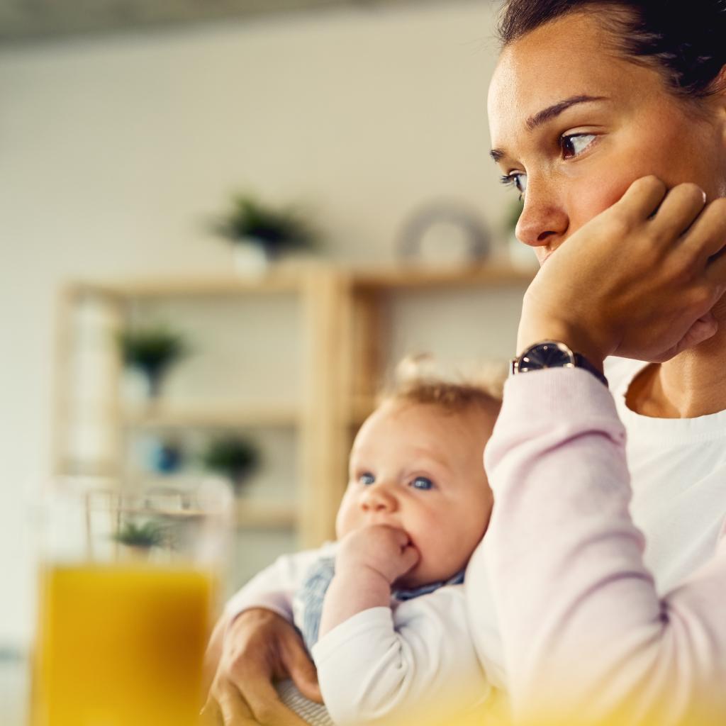 Culpa materna: como lidar com o sentimento tão comum entre as mães | Donna