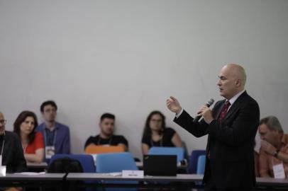  PORTO ALEGRE, RS, BRASIL,05/12/2019- Iniciativa para o desenvolvimento de Porto Alegre apresenta os projetos escolhidos, dentre os 24 já apresentados, para serem desenvolvidos nos próximo meses.(FOTOGRAFO: LAURO ALVES / AGENCIA RBS)<!-- NICAID(14348893) -->