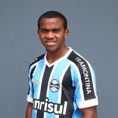  Porto Alegre/RS - BRASIL - 02/12/2015 - Equipe Sub-20 do Grêmio. Tilica, atacante.