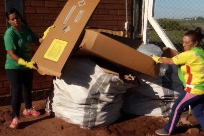 Moradores do centro de Tupanciretã passarão a ter coleta seletiva diária a partir de janeiro de 2020. O projeto da prefeitura, em parceria com a Unicruz, prevê ainda coletas semanais nos bairros da cidade, abrangendo os 17 mil moradores da área urbana de Tupanciretã.