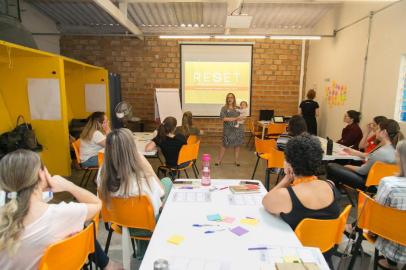  Casa B2mamy, espaço de colearning e coworking com foco em capacitar e acelerar negócios de mulheres mães