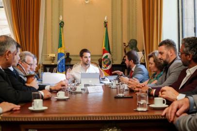  Reunião do governador Eduardo Leite com a bancada do PP para discutir o pacote do funcionalismo.