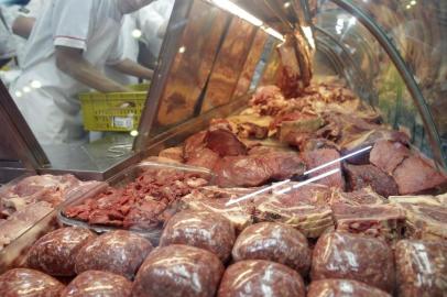  PORTO ALEGRE, RS, BRASIL - 2019.11.13 - O preço da carne deverá aumentar no fim do ano, devido ao aumento da demanda chinesa. (Foto: ANDRÉ ÁVILA/ Agência RBS)