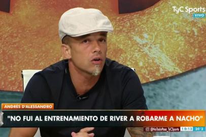 D'Alessandro, meia do Inter, em entrevista à televisão na Argentina