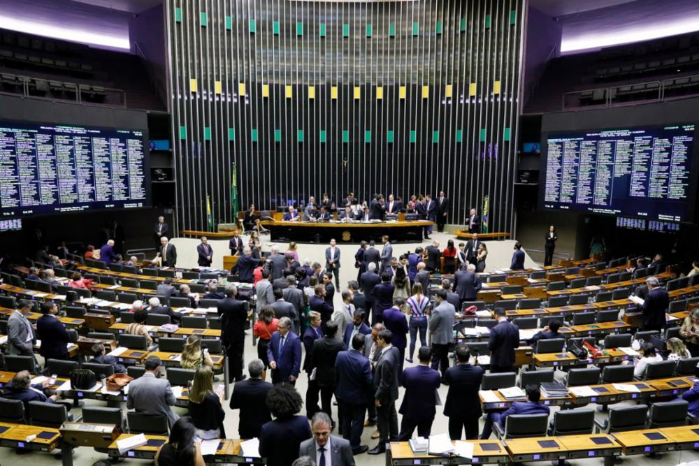 Bolsonaro propõe acordo para fundo eleitoral de R$ 2,5 bilhões