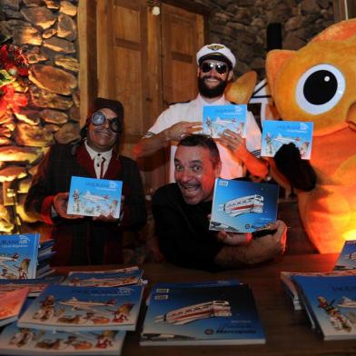  CAXIAS DO SUL, RS, BRASIL, 16/12/2019 - Lançamento do novo livro de Carlos Henrique Iotti, Jaquirana Air, na Casa do Nono, na Neobus. (Marcelo Casagrande/Agência RBS)