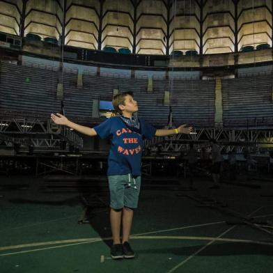 Eduardo Souza Veras - jovem de  Canela será o protagonista do maior espetáculo indoor de Natal da América Latina