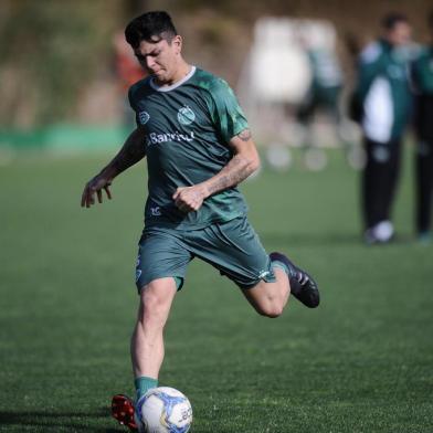  CAXIAS DO SUL, RS, BRASIL (13/09/2019)Treino do Juventude em preparação para o jogo de semifinal da série C do Campeonato Brasileiro. Na foto, Felippe. (Antonio Valiente/Agência RBS)