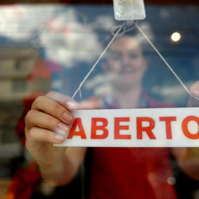  CAXIAS DO SUL, RS, BRASIL, 18/12/2019Agni Cayana, gerente do Baitakão. Pauta sobre restaurantes que não vão fechar no feriado.(Lucas Amorelli/Agência RBS)