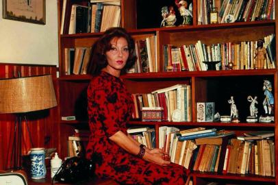 Clarice Lispector<!-- NICAID(11973108) -->