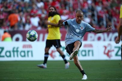 D'Alessandro promove a 6ª edição do Lance de Craque no Estádio do Inter, no Beira-Rio. Times Solidariedade x Esperança.