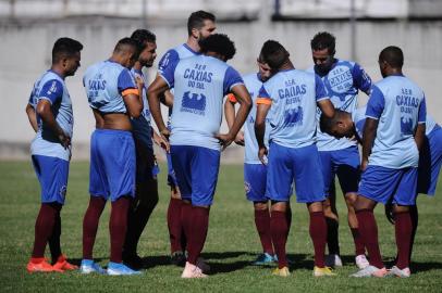  CAXIAS DO SUL, RS, BRASIL (20/12/2019)Ser Caxias X Sindicato dos Atletas do Rio Grande do Sul. Jogo treino no CT do Estádio Centenário. (Antonio Valiente/Agência RBS)