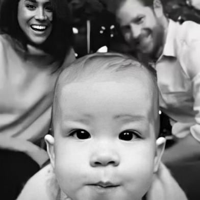 família real, meghan markle, príncipe harry, archie