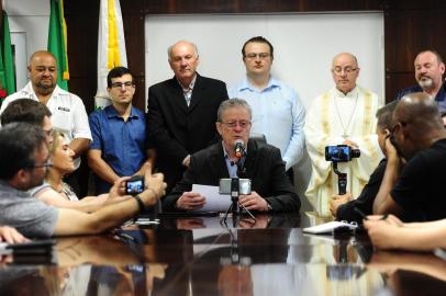  CAXIAS DO SUL, RS, BRASIL, 24/12/2019. Após a saída de Daniel Guerra do cargo de prefeito de Caxias do Sul no domingo, o prefeito interino Flavio Cassina (PTB) anunciou o novo secretariado da administração municipal. O anúncio ocorreu na manhã desta terça-feira (24). (Porthus Junior/Agência RBS)