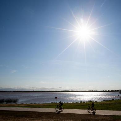  PORTO ALEGRE, RS, BRASIL, 01/11/2019: Fotos para matéria de clima / tempo (Foto: Omar Freitas / Agência RBS)Indexador: NGS<!-- NICAID(14312345) -->