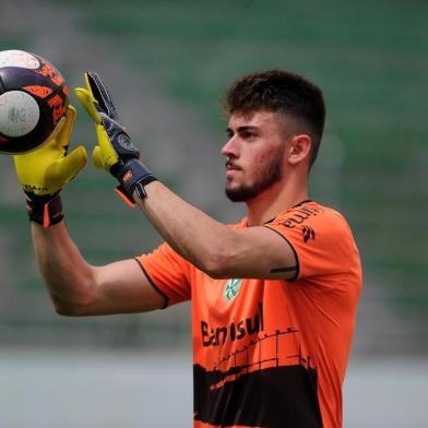  CAXIAS DO SUL, RS, BRASIL 28/12/2017Time do Juventude Sub-20 se prepara para a Copa São paulo de Futebol. Na foto: o Goleiro William. (Felipe Nyland/Agência RBS)