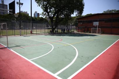  PORTO ALEGRE, RS, BRASIL, 27/12/2019- Revitalização da Praça Ararigboia. (FOTOGRAFO: JEFFERSON BOTEGA / AGENCIA RBS)