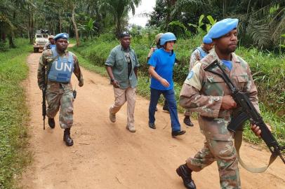  Congo, Beni, 27/12/2019 - Tropas e funcionários das Nações Unidas escoltando o general Carlos Alberto dos Santos Cruz, que atua como consultor da ONU. (Arquivo Pessoal / Arquivo Pessoal)<!-- NICAID(14371770) -->