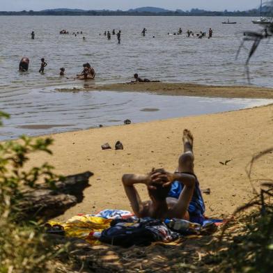  PORTO ALEGRE, RS, BRASIL, 31/12/2019- Balneabilidade no Lami. Posto 2. (Foto: Marco Favero / Agencia RBS)